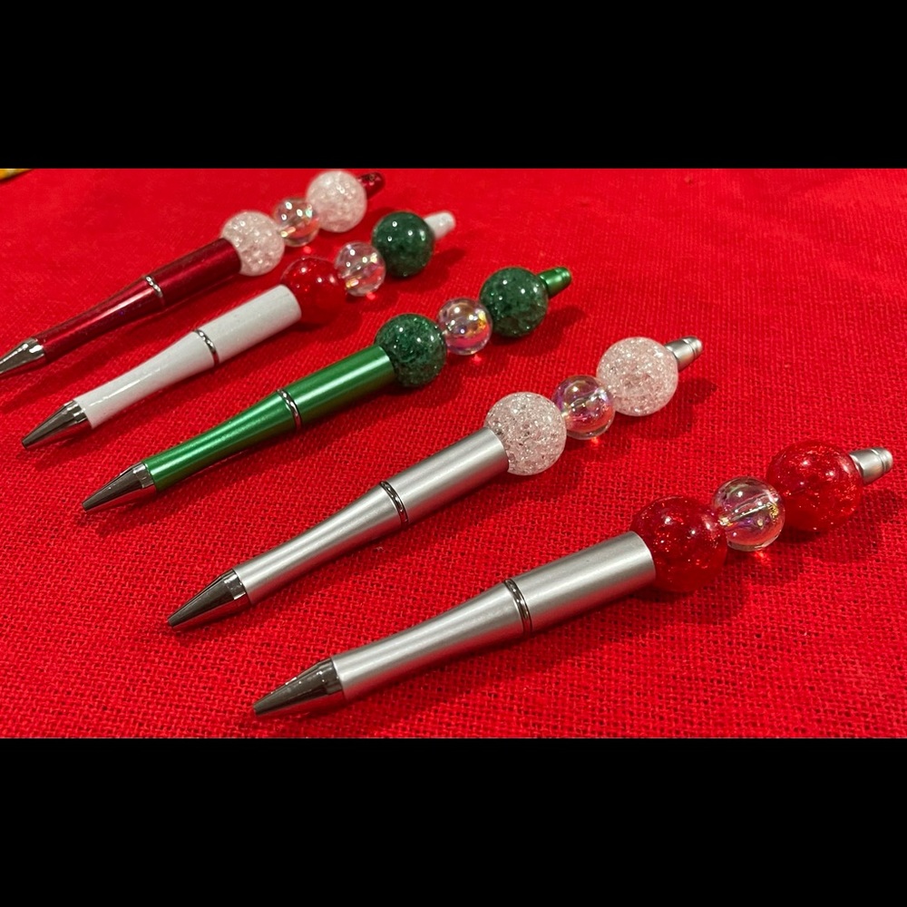 Bubblegum bead (plastic) pens